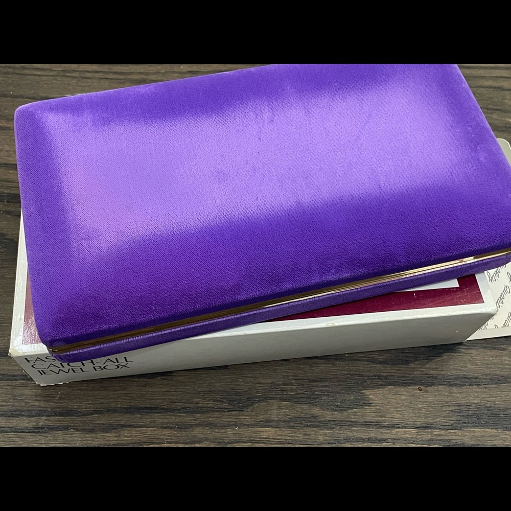 Plush velvet travel jewelry case in royal purple